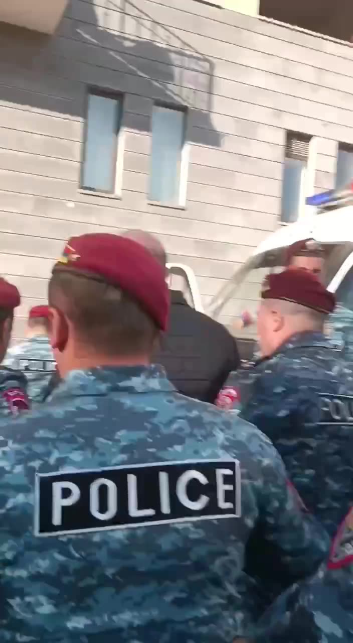 Превью видео