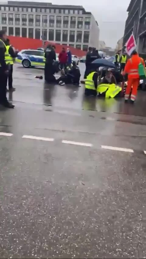 Превью видео